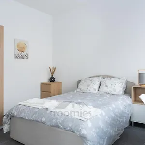 Roomies Centre Gare Pensjonat